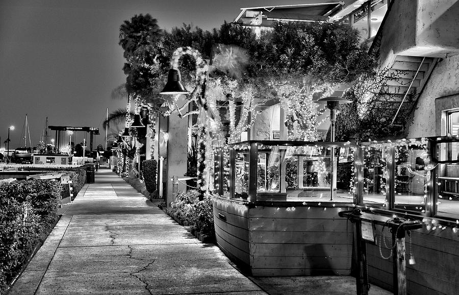 Christmas In Ventura California 2 Photograph by Richard J Cassato