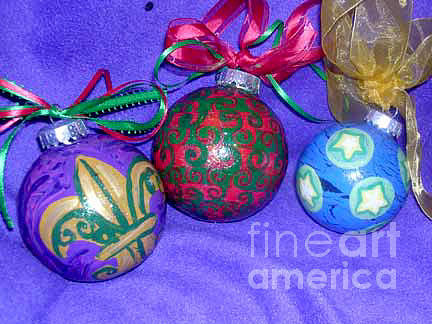 Christmas Ornaments 2 Painting by Genevieve Esson