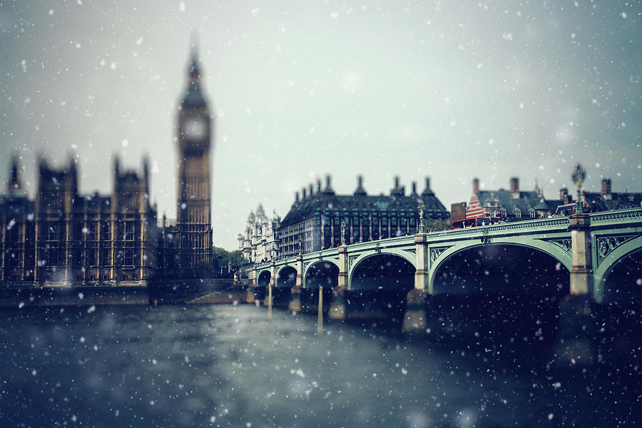 Christmas Snow In London Photograph by Alexsl