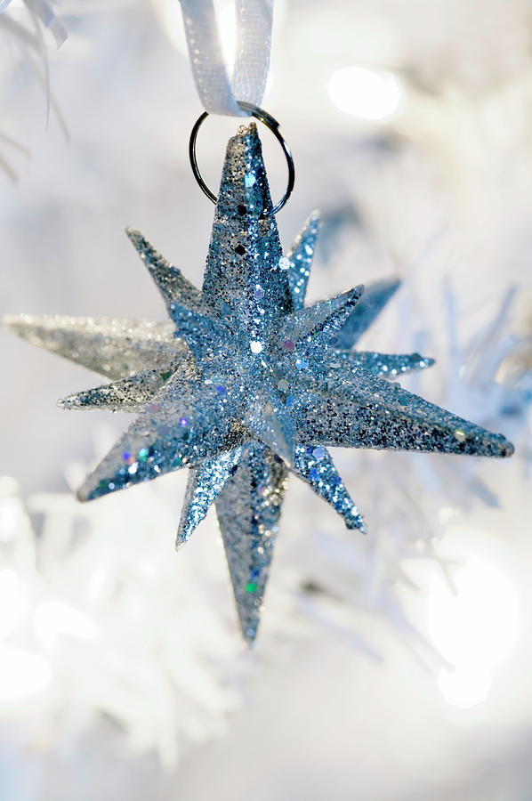 Christmas Tree Decoration Photograph by Gustoimages/science Photo Library