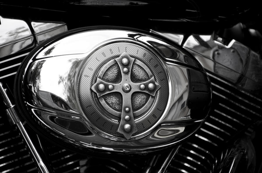 Chrome Photograph - Chrome Cross - 96 Cubic Inches by Bill Cannon