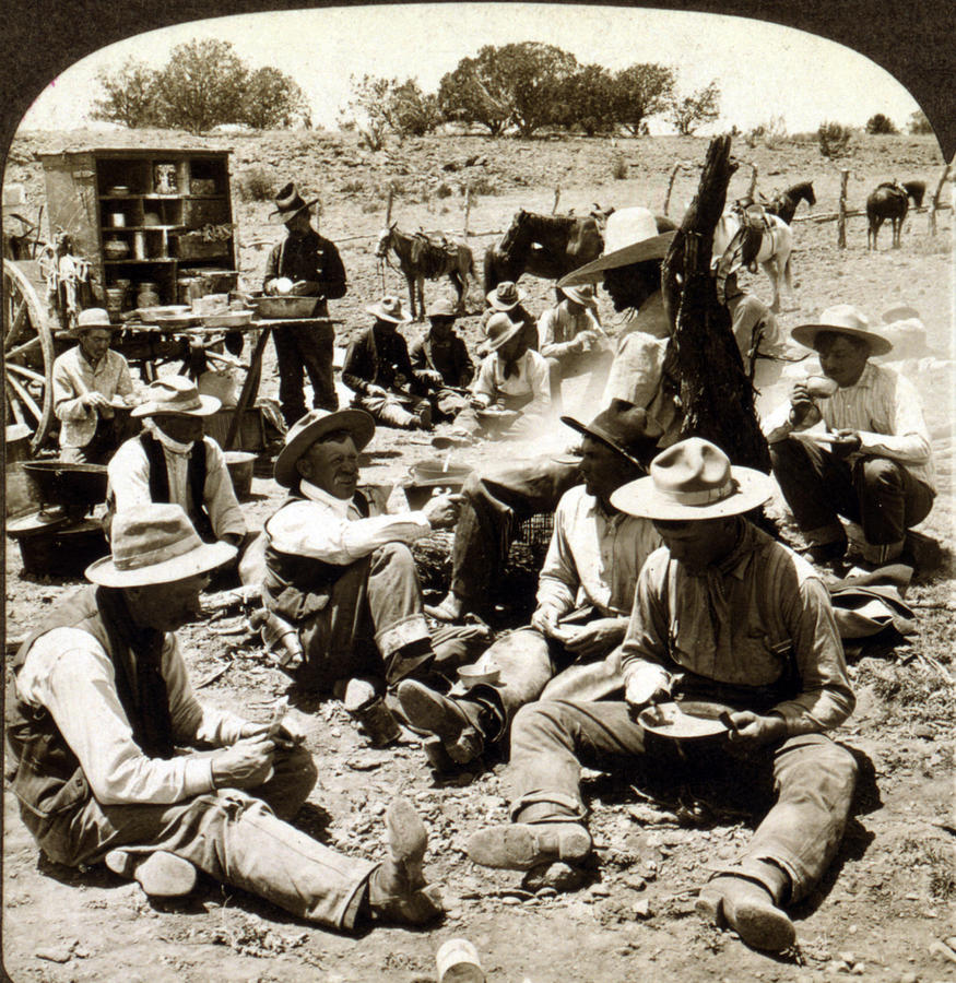 Occupation Photograph - Chuckwagon And Cowboys, 1907 by Science Source
