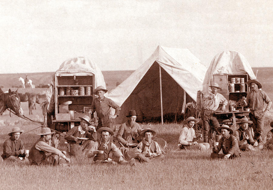 Chuckwagons And Cowboys, 1887 Photograph by Science Source