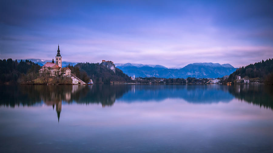 Church in the middle of Lake Bled Photograph by Zoltan Duray - Fine Art ...