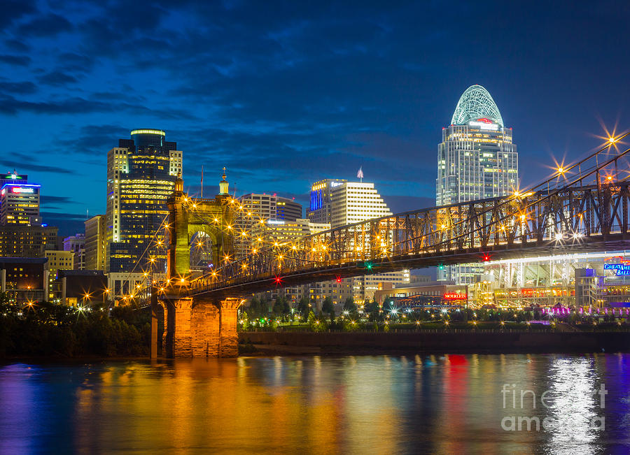 Cincinnati Downtown Photograph by Inge Johnsson