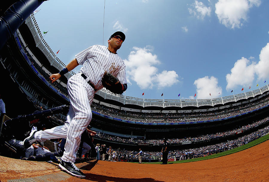 Cincinnati Reds V New York Yankees Photograph by Al Bello Cincinnati Reds V New York Yankees Photograph by Al Bello
