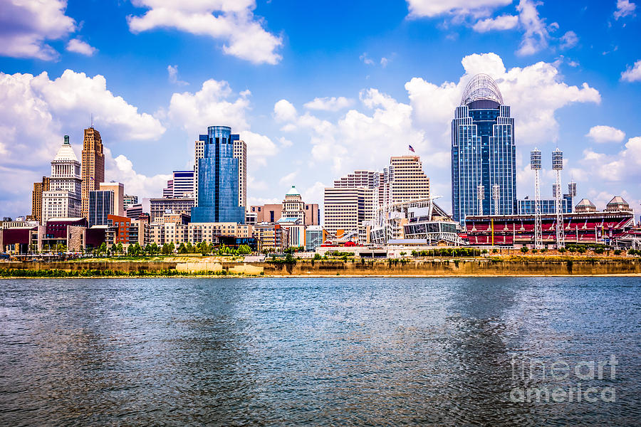 Cincinnati Skyline Photo Photograph by Paul Velgos