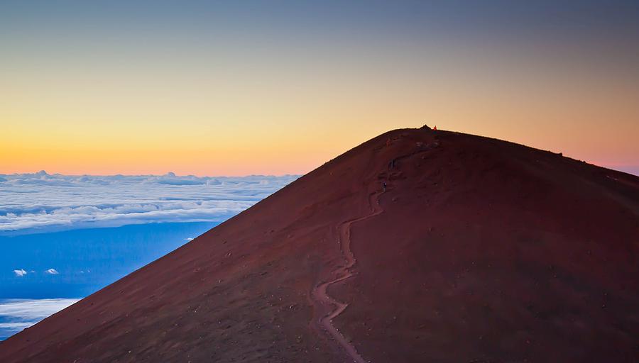 Cinder cone atop Mauna Kea Photograph by Craig Watanabe