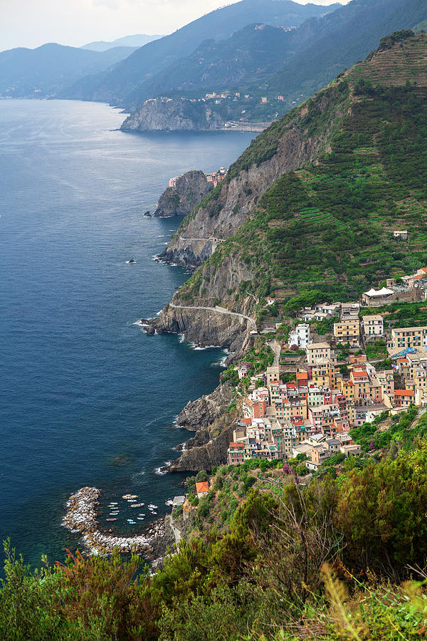 Cinque Terre, Italy Photograph by Aluma Images
