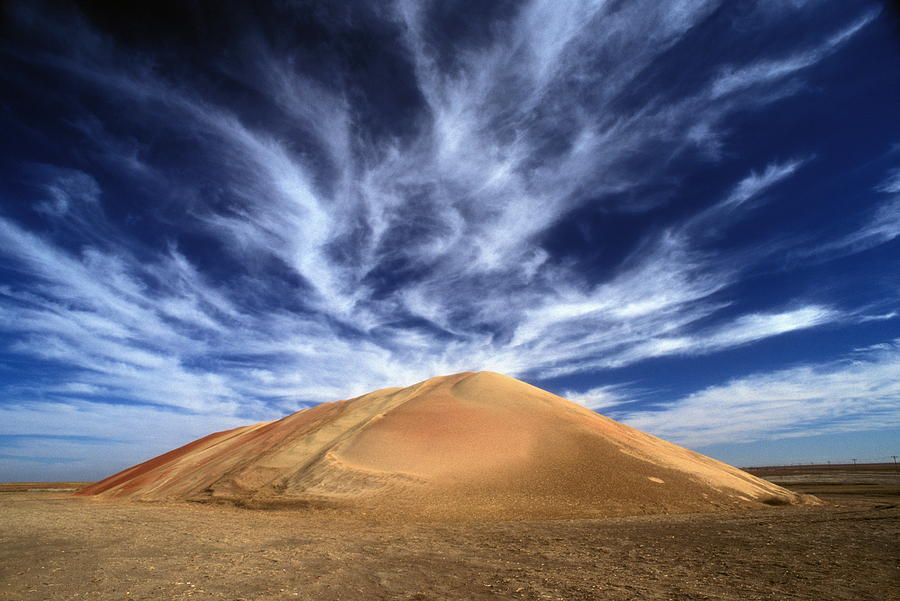Cirrus Clouds Photograph by Science Photo Library Cirrus Clouds Photograph by Science Photo Library