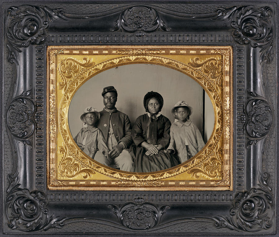 Civil War Family, C1864 Painting by Granger - Fine Art America
