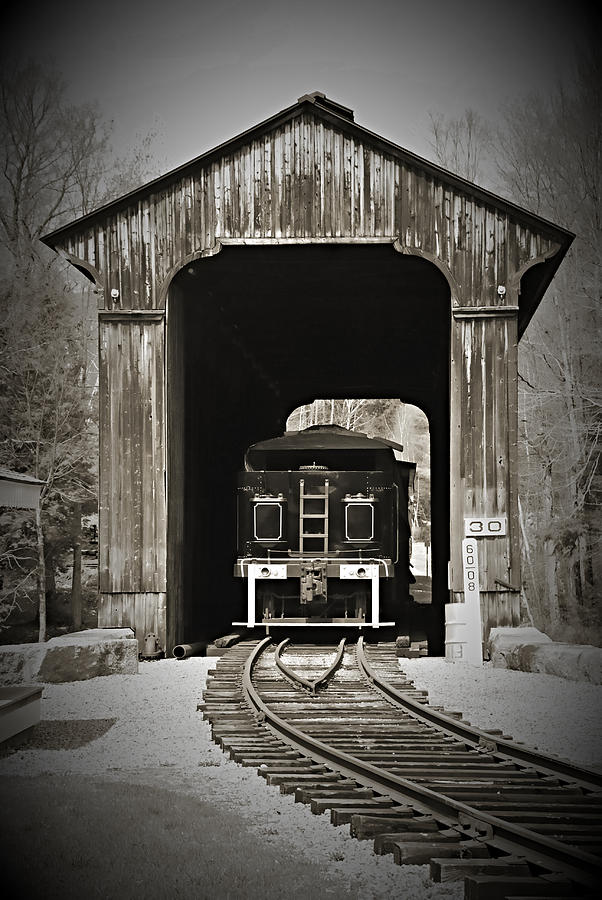 Black And White Photograph - Clarks Trading Post Train by Jes Fritze