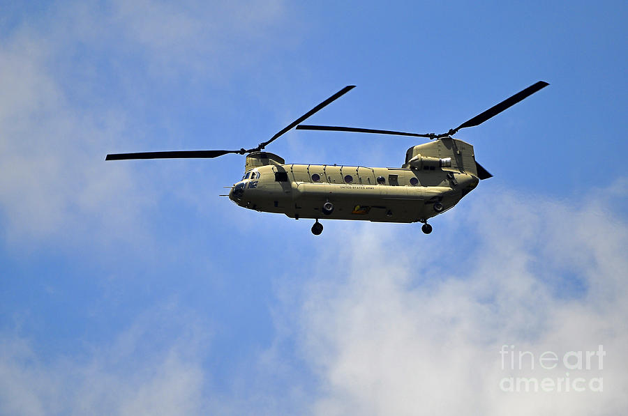 Chinook Helicopter Photograph - Classic Chinook by Al Powell Photography USA