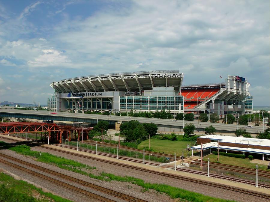 Cleveland Browns Stadium Photograph by Wendy Gertz