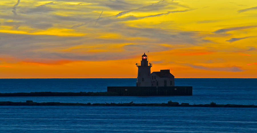 Cleveland Lighthouse Photograph by Frozen in Time Fine Art Photography ...