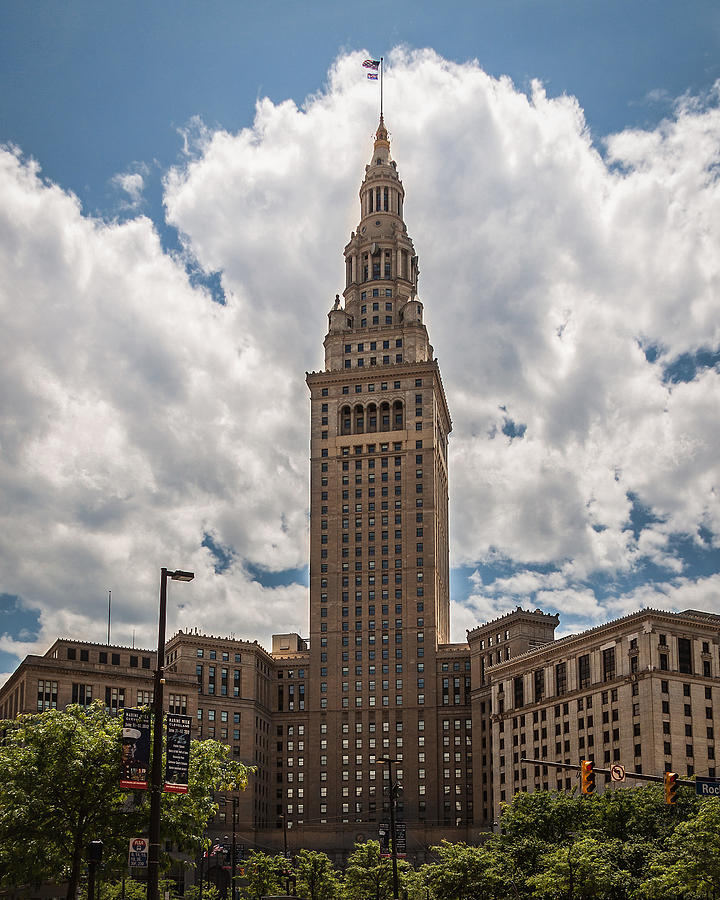 Cleveland Terminal Tower Photograph by Dale Kincaid