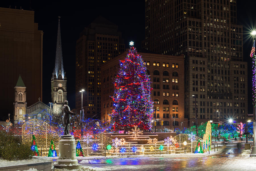 Cleveland's Christmas Tree Photograph by Clint Buhler Fine Art America