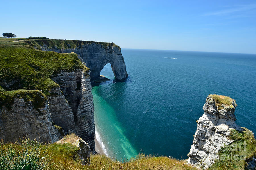 Cliffs At tretat, Normandy Photograph by Fritz J. Hiersche