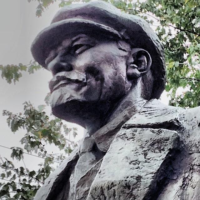 Seattle Photograph - Close Up Of Lenin Statue #lenin by Michael Krajnak