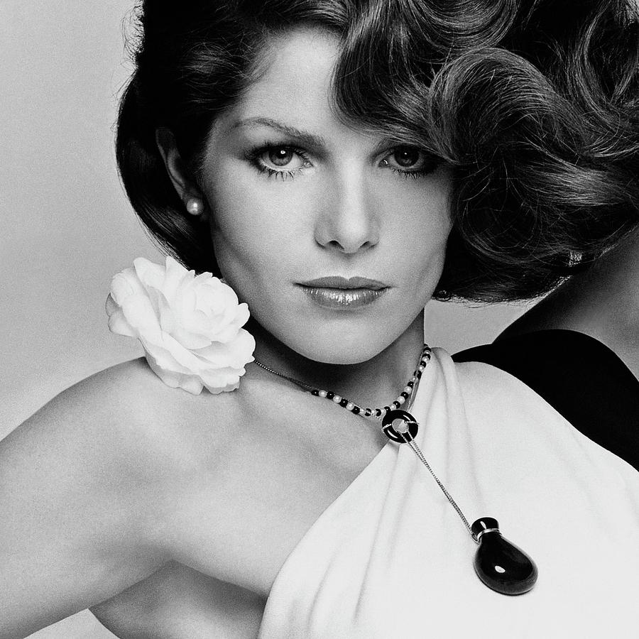 Accessories Photograph - Close Up Portrait Of Lois Chiles by Francesco Scav...