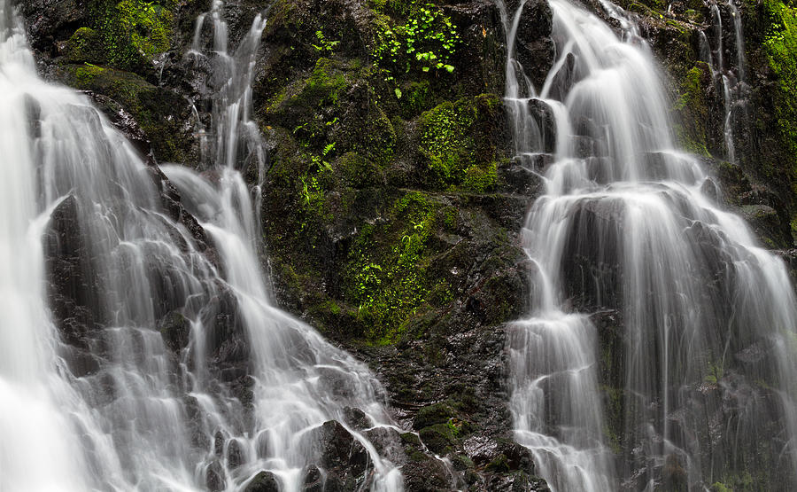 Closeup of Steelhead Falls Photograph by Michael Russell