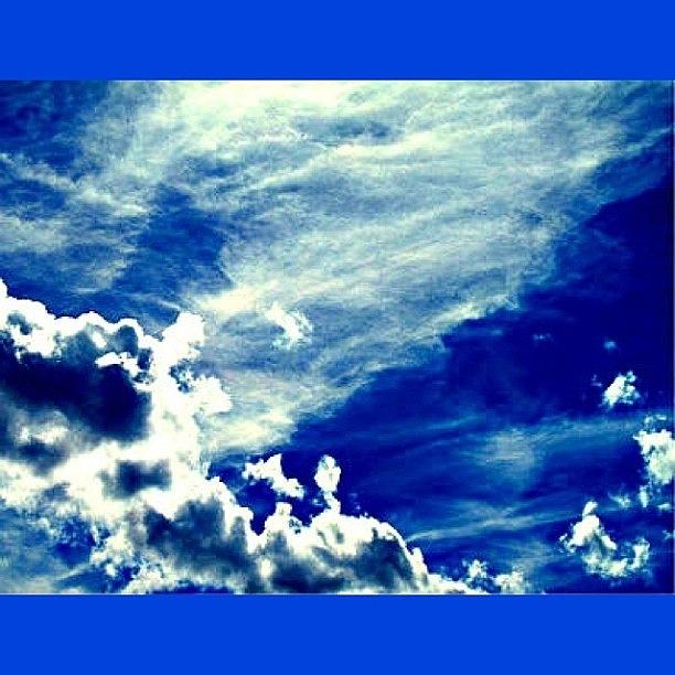 Abstract Photograph - Cloud Canvas by Katie Phillips