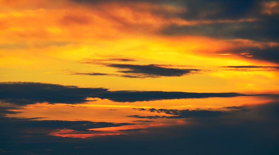 Clouds of Fire by Dylan Lees Clouds of Fire by Dylan Lees