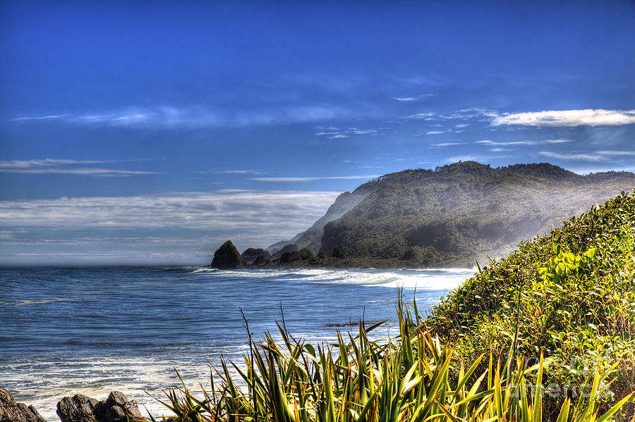 Coast Of The Tasman Sea Photograph