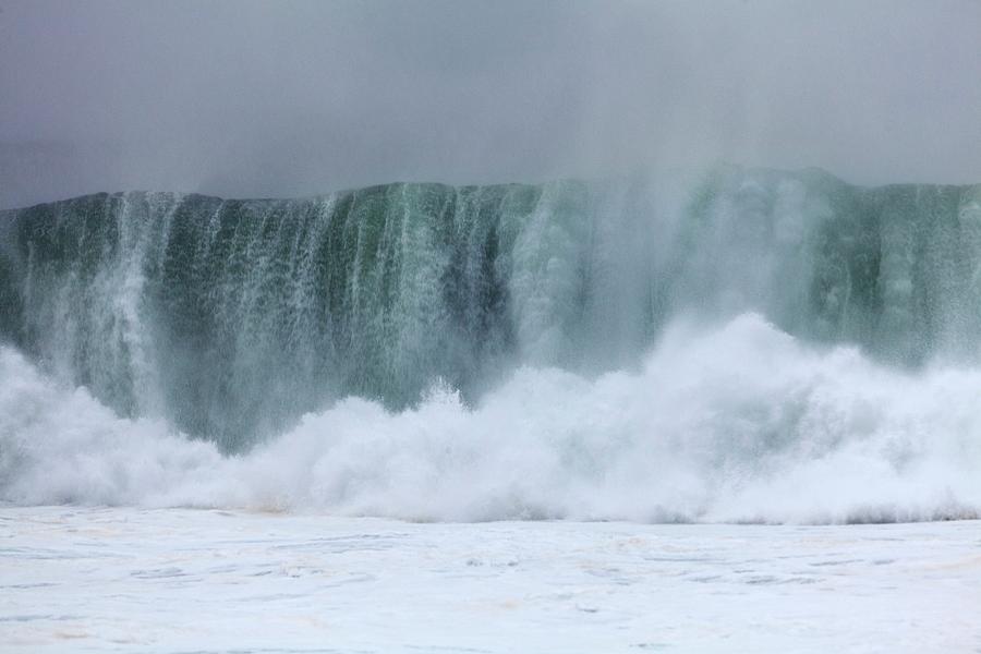 Coastal Wave During Typhoon Usagi Photograph by Jim Edds
