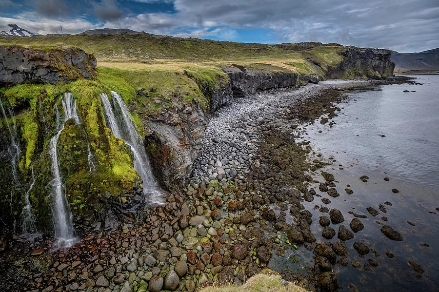 Coastline With Waterfalls Photograph by Arctic-images