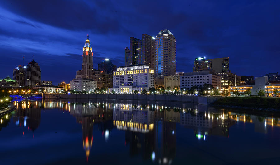 Columbus skyline at twilight Photograph by Dick Wood | Fine Art America