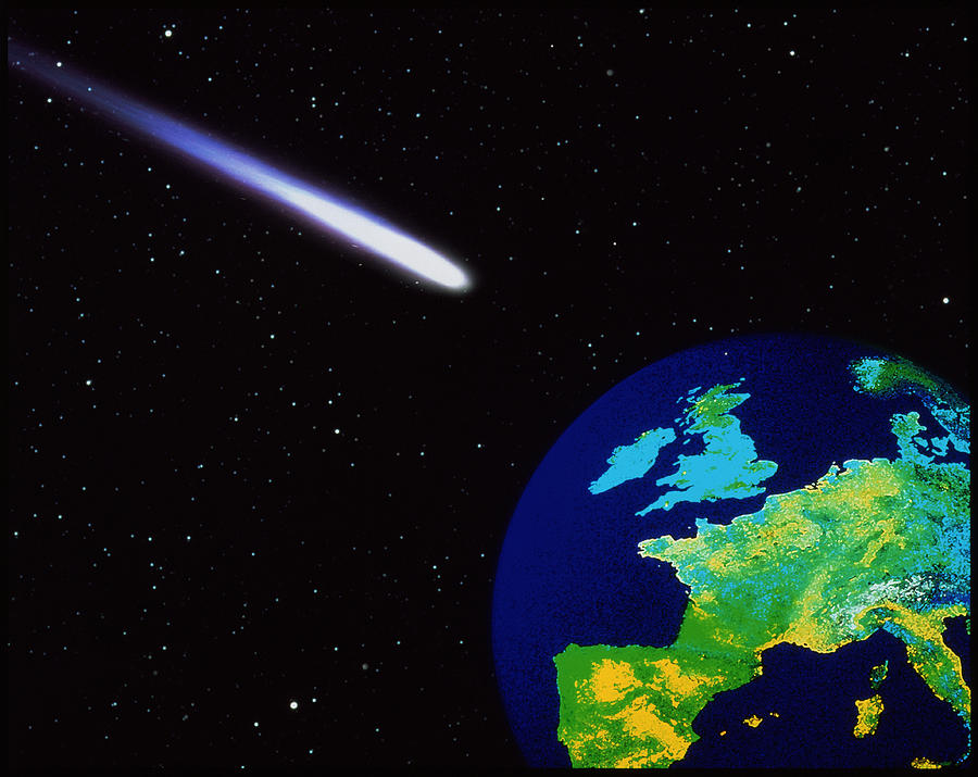 Comet And Europe Photograph by Mehau Kulyk/science Photo Library
