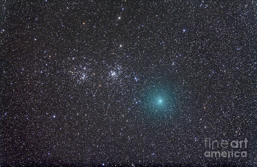 Comet Hartley 2 As It Approaches Photograph by Alan Dyer