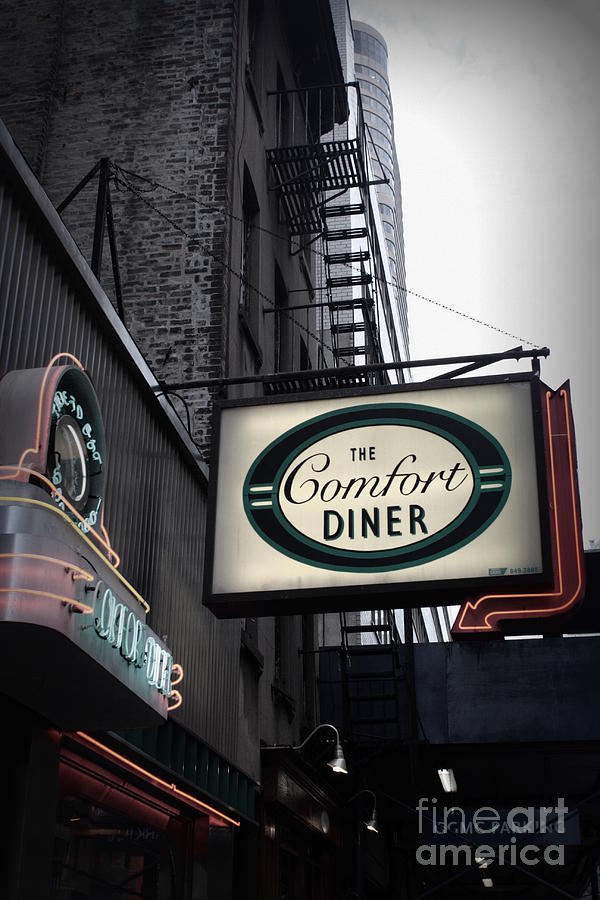 Comfort Diner New York Photograph by Miriam Danar