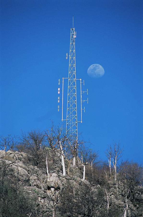 Communications Mast Photograph by Sinclair Stammers/science Photo Library