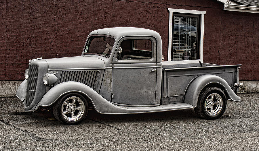 Cool little Ford Pick Up Photograph by Ron Roberts