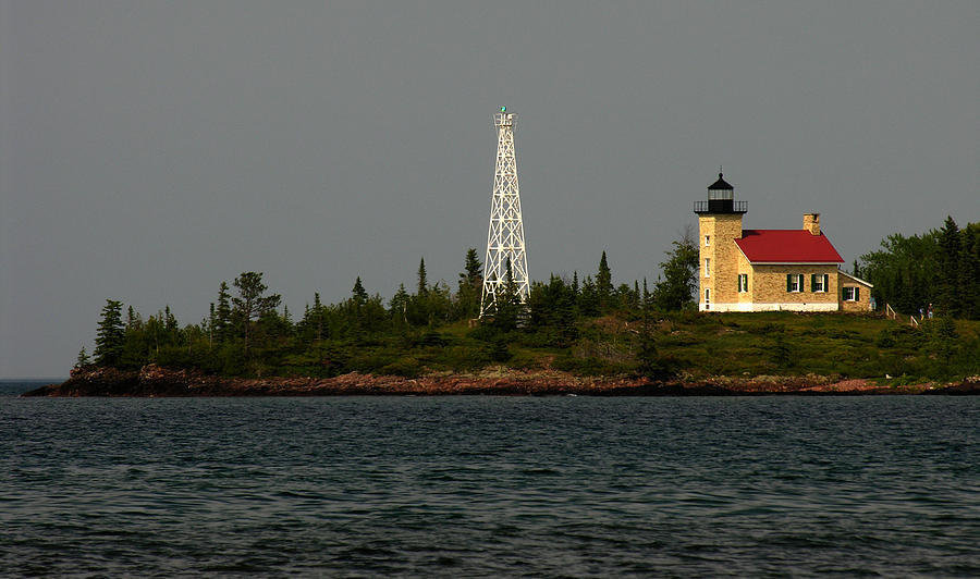 Copper Harbor Lighthouse 2 Photograph by Robert Lozen