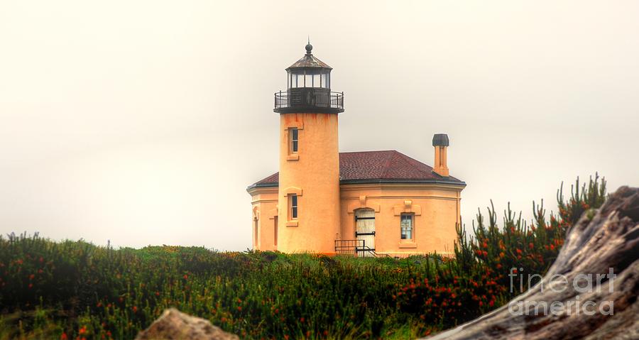 Coquille River Lighthouse Photograph by Phillip Garcia