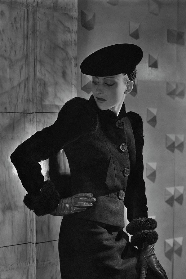 Cora Hemmet In Schiaparelli Photograph by Horst P. Horst