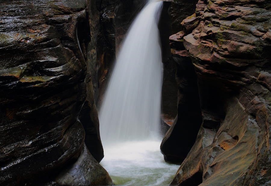 Corkscrew Falls at Hocking Hills State Park Photograph by Jetson Nguyen