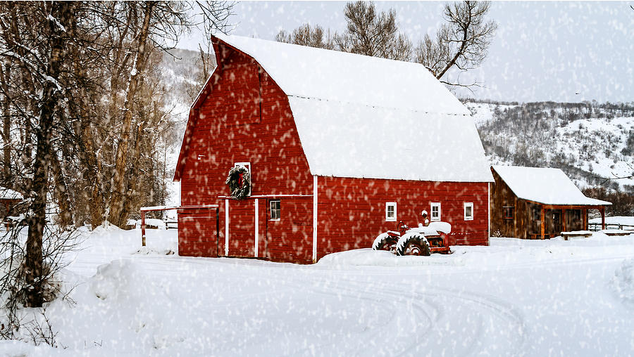 Christmas Photograph - Country Holiday Barn by Teri Virbickis