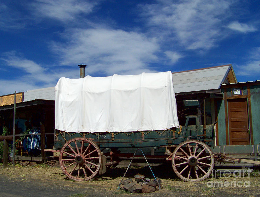 Covered Wagon at Shaniko Photograph by Charles Robinson
