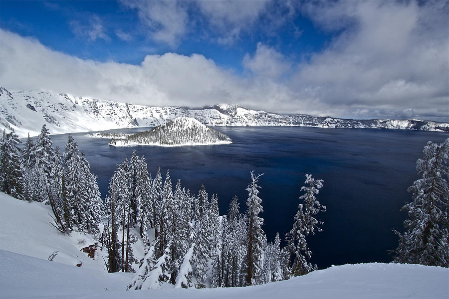 Crater Lake 040913A Photograph by Todd Kreuter