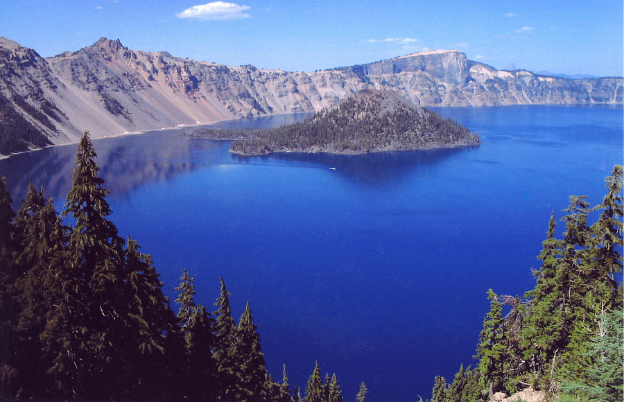 Crater Lake Oregon Photograph by Mary Bedy