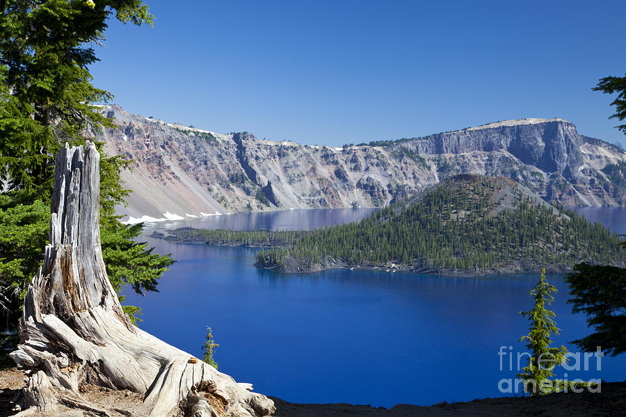 Crater Lake With Wizard Island Photograph by Ellen Thane