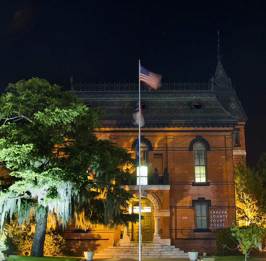 Famous Landmarks Photograph - Craven County NC Courthouse. by Flees Photos