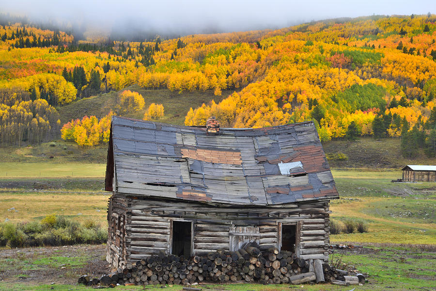 Crested Butte Cabin Photograph by Ray Mathis
