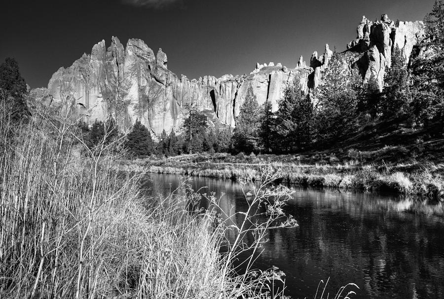 Crooked River at Smith Rock Photograph by Coby Cooper