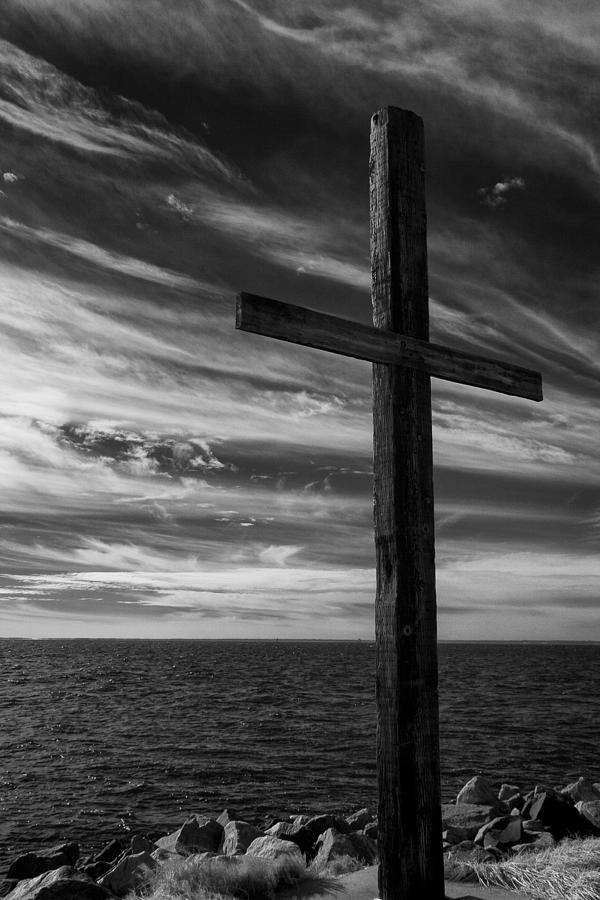 Cross on the Shore Photograph by Gary Regulski
