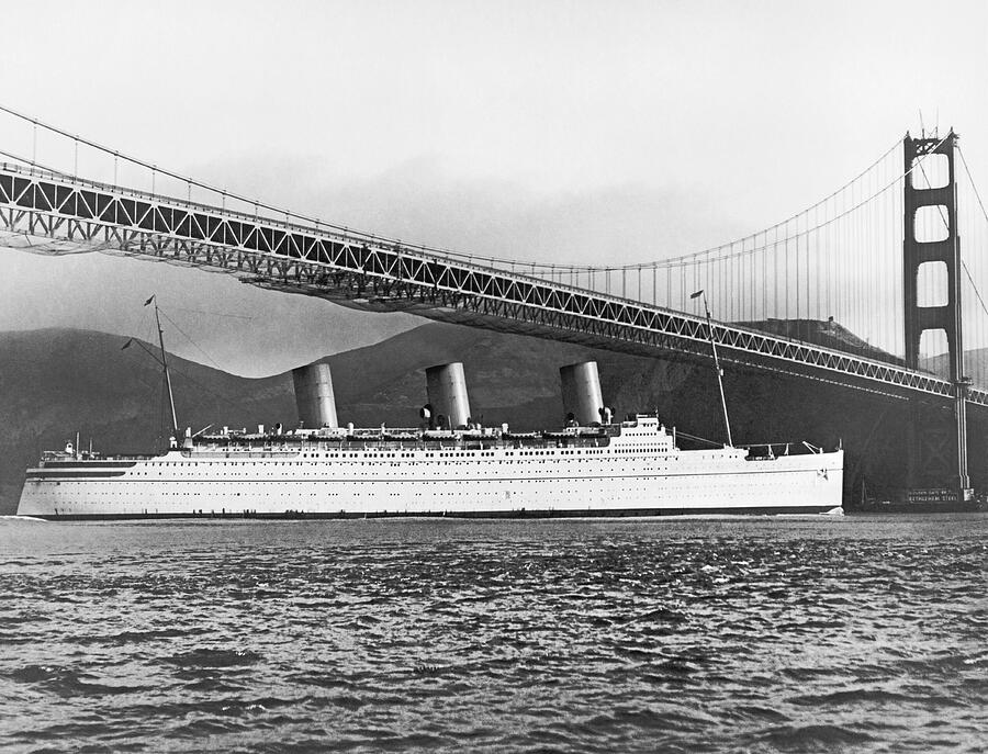 Golden Gate Bridge Photograph - Cruise Ship Under SF Bridge by Underwood Archives